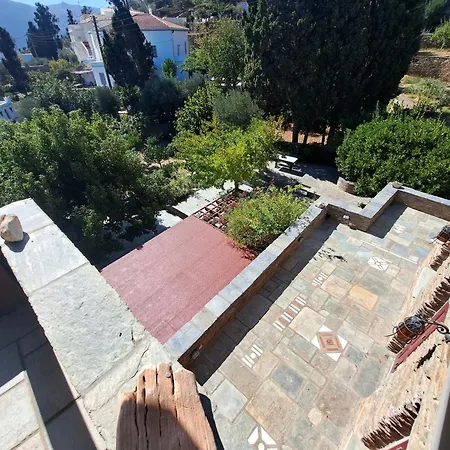Hippocrates Garden