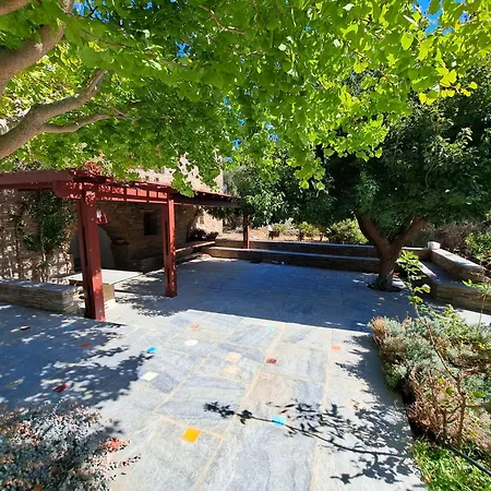 Hippocrates Garden וילה Lámira